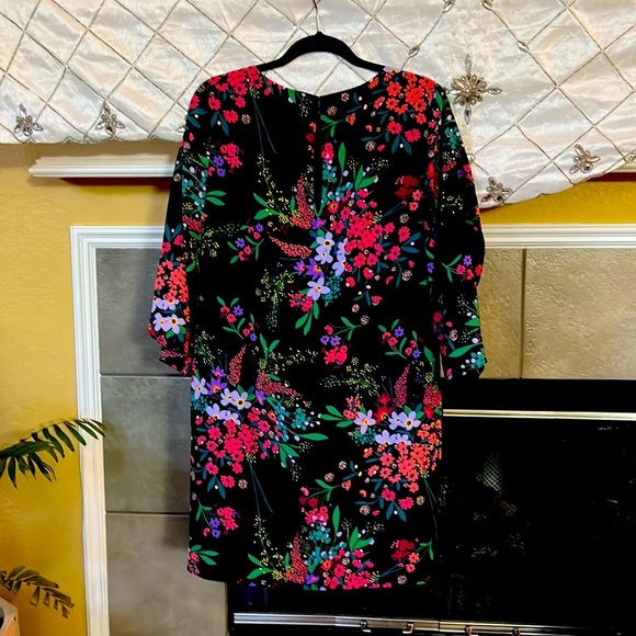 Trina Turk dress size small Brand new - Picture 4 of 5